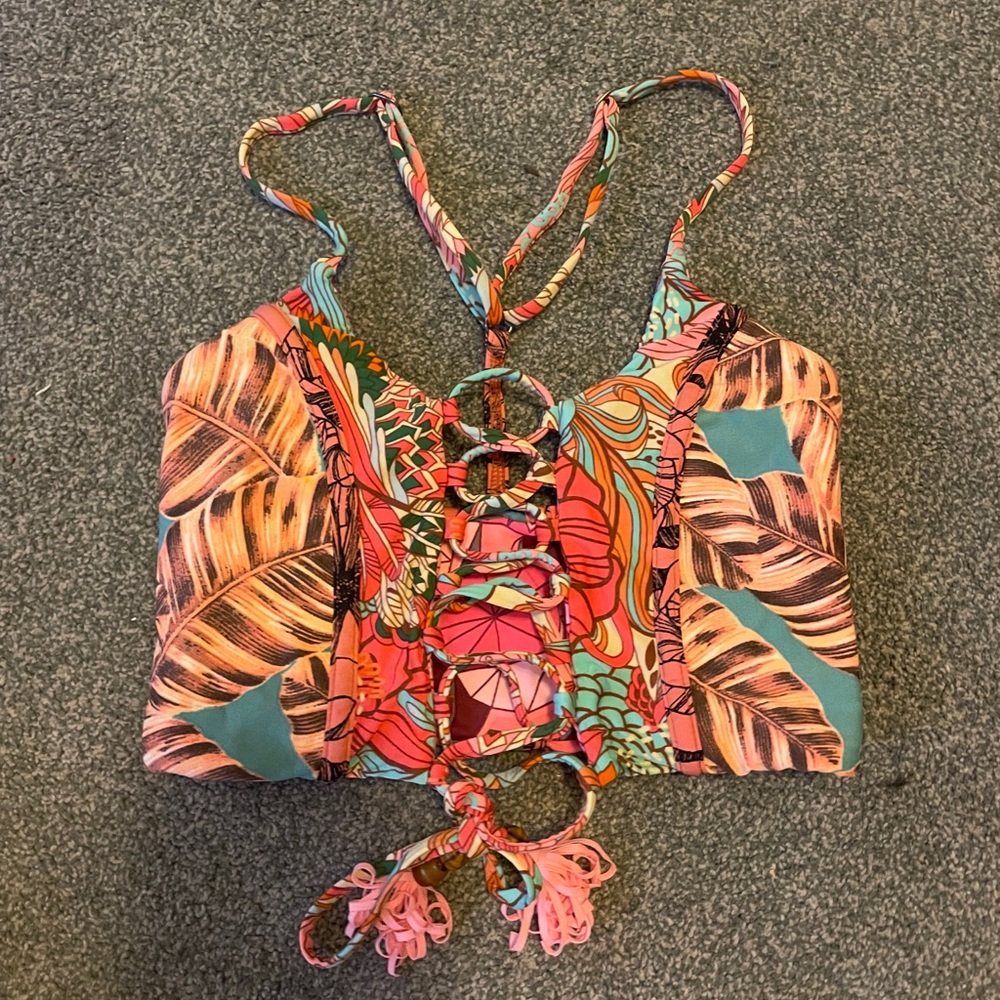 Maaji Bikini top!
